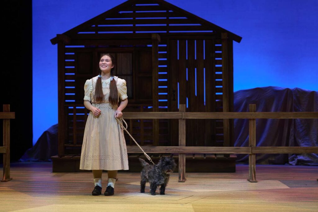 Alberta Theatre Projects Production of The Wizard of Oz