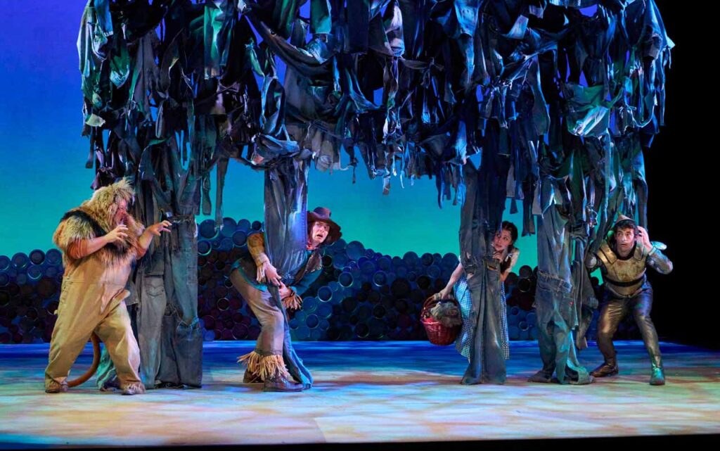 Alberta Theatre Projects Production of The Wizard of Oz