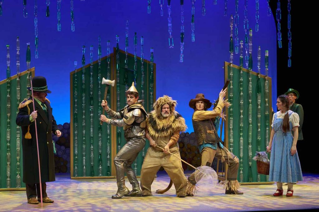 Alberta Theatre Projects Production of The Wizard of Oz